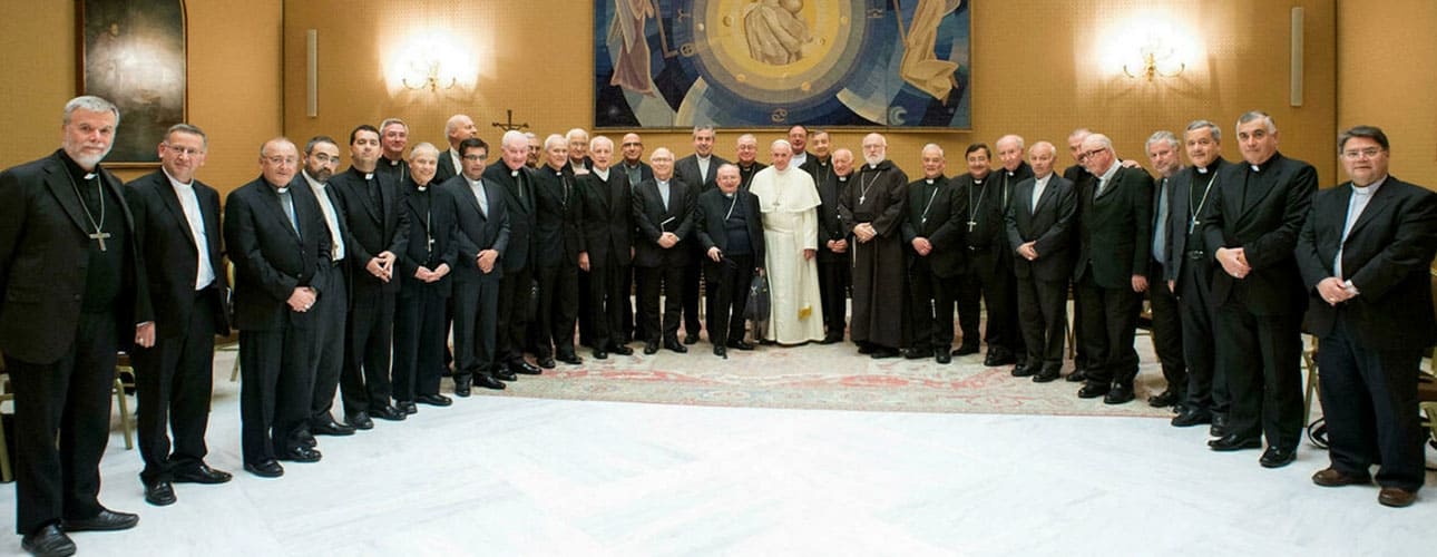 FRANÇOIS ET LE SCANDALE DES ABUS AU CHILI. Les lettres aux évêques et au saint Peuple fidèle de Dieu