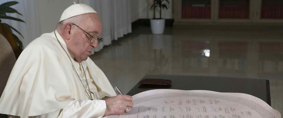 « DES PÈLERINS ATTENDUS SUR CETTE TERRE » Le pape François à la COP28